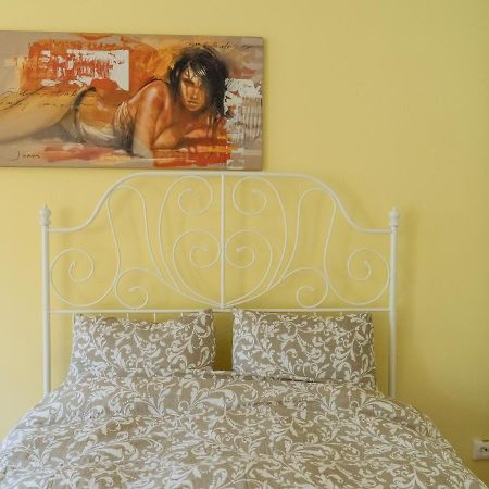 Herastrau Arancia Studio - Business District Apartment บูคาเรสต์ ภายนอก รูปภาพ